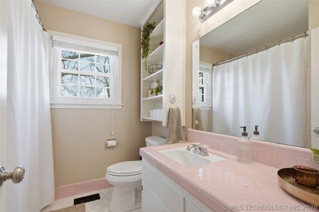 3224 S Oswego Avenue, Tulsa, OK 74135