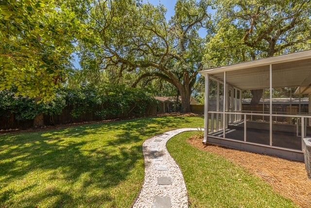 102 Sapelo Street, St Simons Island, GA 31522