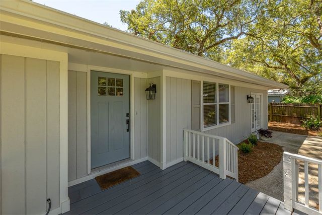 102 Sapelo Street, St Simons Island, GA 31522