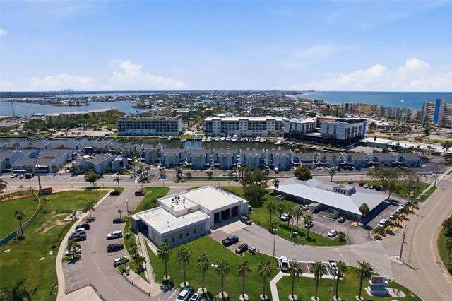 175 MEDALLION BOULEVARD F, Madeira Beach, FL 33708