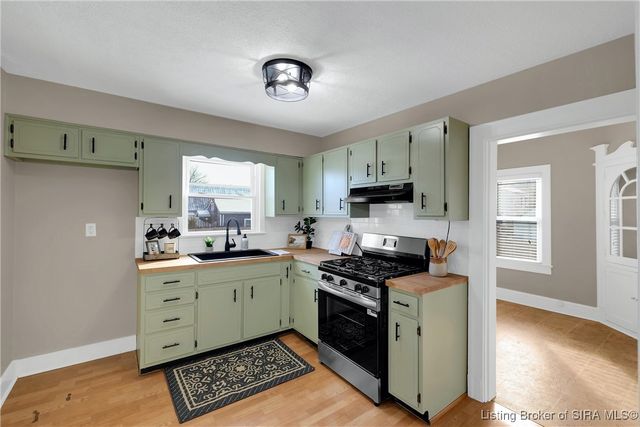 613 W Spring Street, New Albany, IN 47150