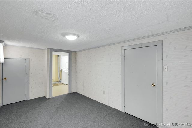 613 W Spring Street, New Albany, IN 47150