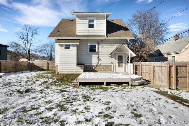 613 W Spring Street, New Albany, IN 47150