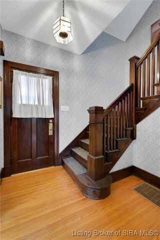 613 W Spring Street, New Albany, IN 47150