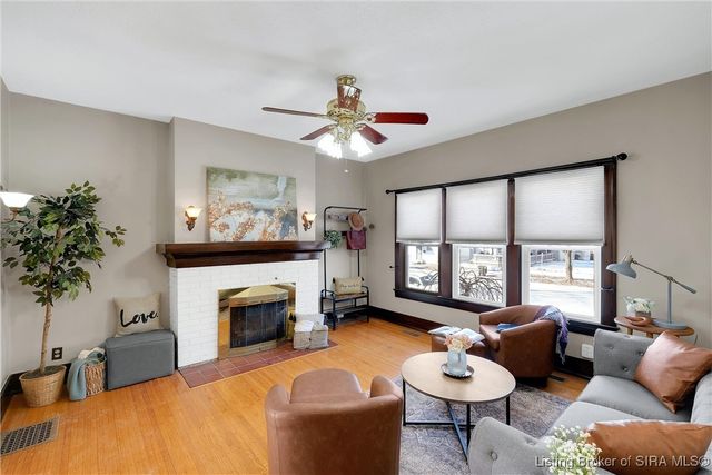 613 W Spring Street, New Albany, IN 47150