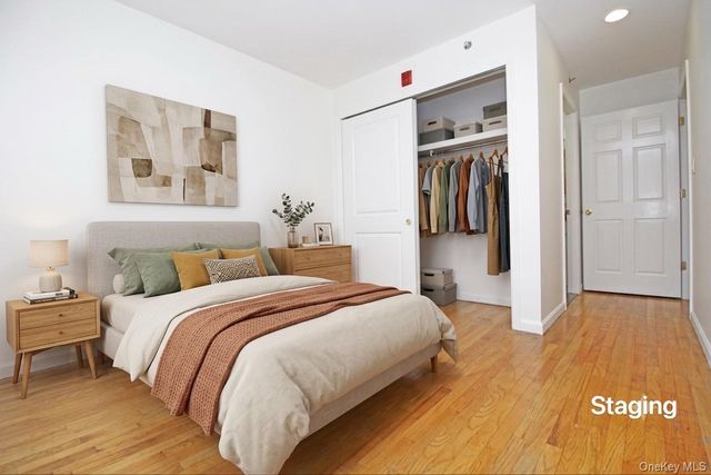14218 S 38th Avenue 7D, Flushing, NY 11354