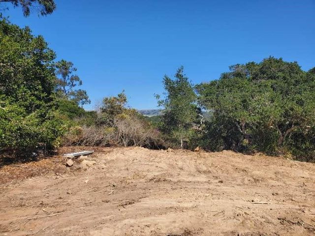 19705 Moonglow Road, Salinas, CA 93907