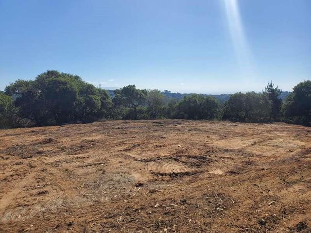 19705 Moonglow Road, Salinas, CA 93907