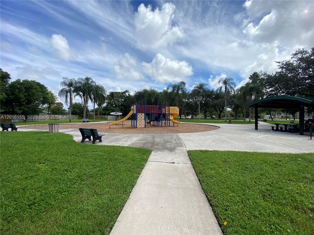 3416 SW 12th Court, Fort Lauderdale, FL 33312