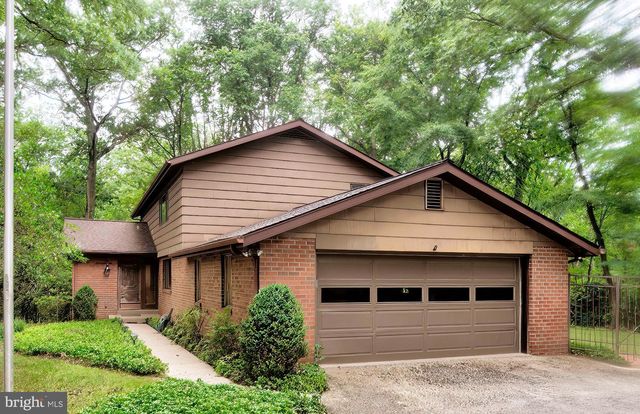 1717 HAMILTON DR, Valley Forge, PA 19481