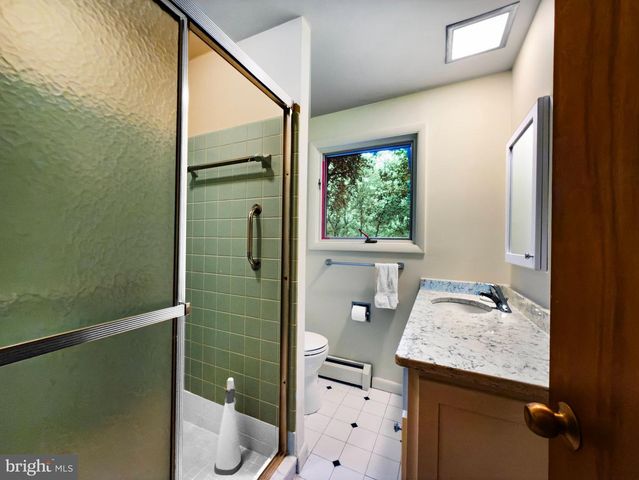 1717 HAMILTON DR, Valley Forge, PA 19481