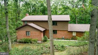 1717 HAMILTON DR, Valley Forge, PA 19481