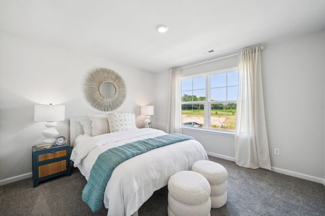 561 SUMMERCREST AVE, Waynesboro, VA 22980