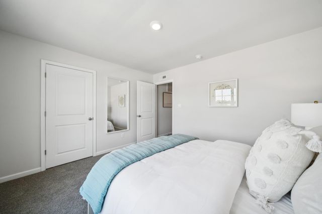 561 SUMMERCREST AVE, Waynesboro, VA 22980