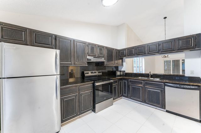 3088 Inglewood Terrace, Boca Raton, FL 33431