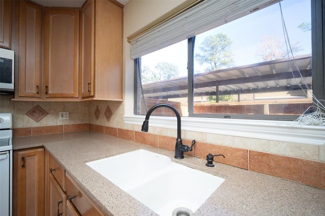 11711 Memorial Drive 621, Houston, TX 77024