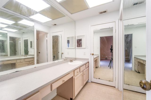 11711 Memorial Drive 621, Houston, TX 77024