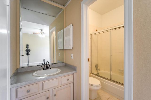 11711 Memorial Drive 621, Houston, TX 77024