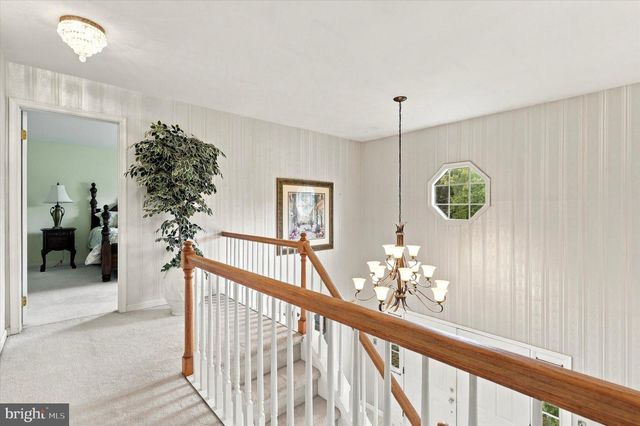 201 HEMLOCK CIR, North Wales, PA 19454