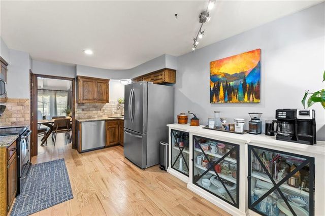 12758 Overbrook Road, Leawood, KS 66209