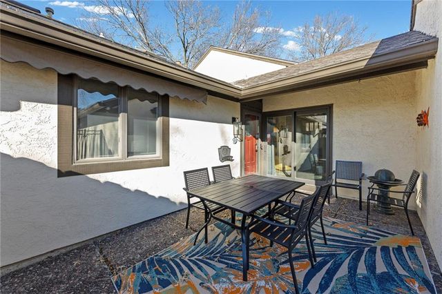 12758 Overbrook Road, Leawood, KS 66209