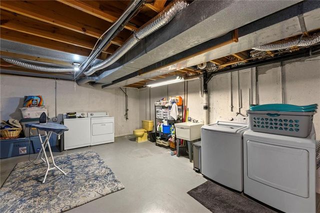 12758 Overbrook Road, Leawood, KS 66209