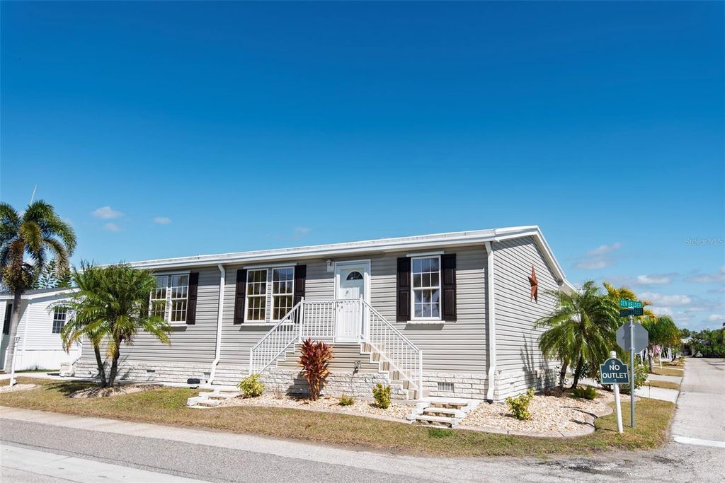 1 DEN HELDER AVENUE, Punta Gorda, FL 33950