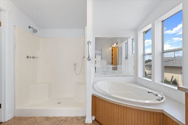 18222 W SR 902 Hwy, Medical Lake, WA 99022