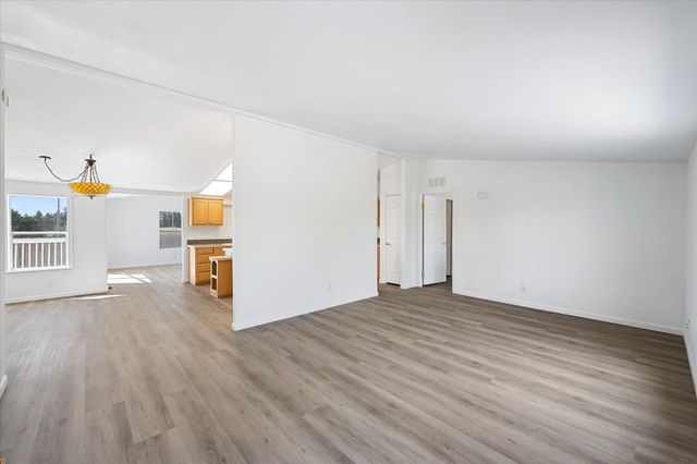 18222 W SR 902 Hwy, Medical Lake, WA 99022