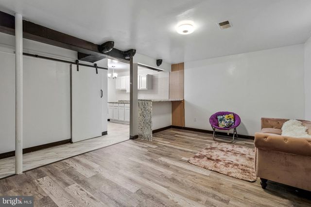 6806 HAWTHORNE ST, Landover, MD 20785