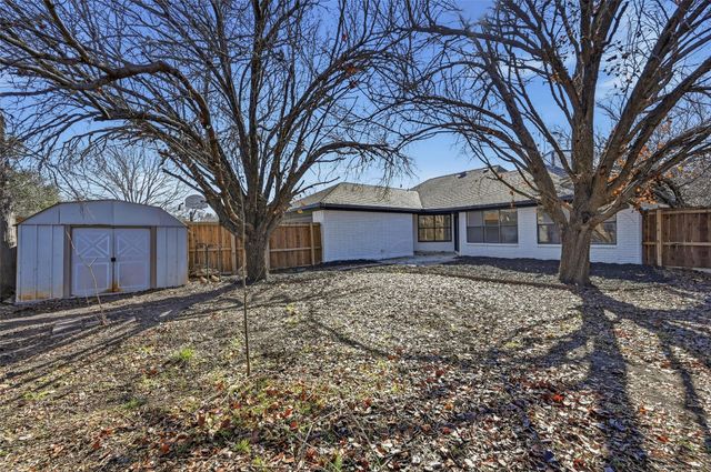 1541 Sunswept Terrace, Lewisville, TX 75077