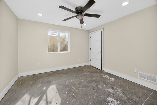 2927 Birchwood Drive, Norwalk, IA 50211