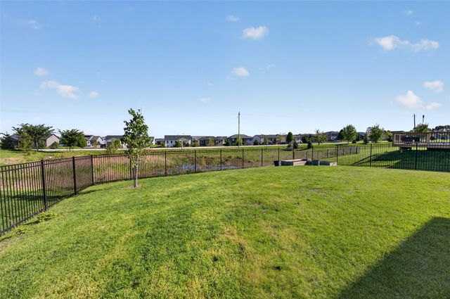 2927 Birchwood Drive, Norwalk, IA 50211