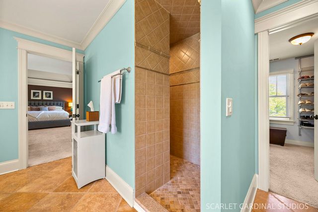 532 Turf Lane, Wheaton, IL 60187
