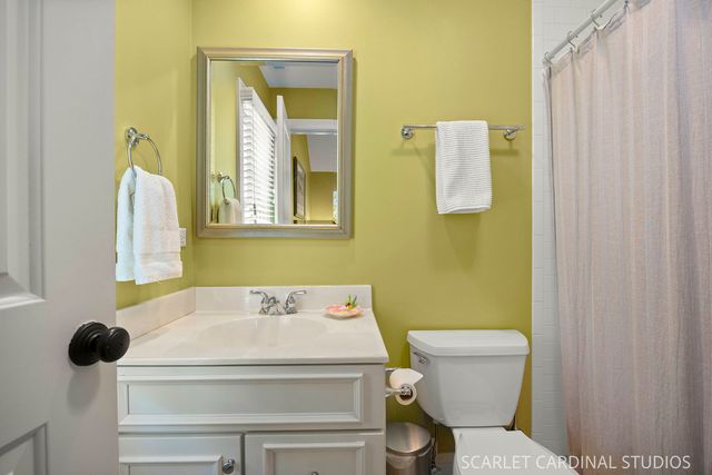 532 Turf Lane, Wheaton, IL 60187