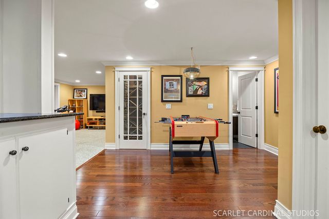 532 Turf Lane, Wheaton, IL 60187