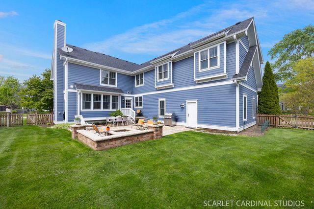 532 Turf Lane, Wheaton, IL 60187