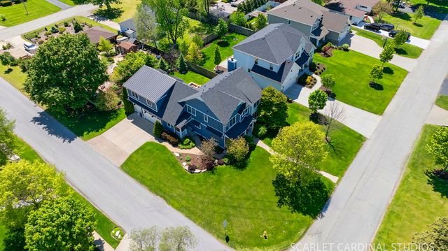 532 Turf Lane, Wheaton, IL 60187