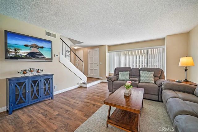 15124 Campus Park Drive A, Moorpark, CA 93021