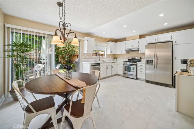15124 Campus Park Drive A, Moorpark, CA 93021