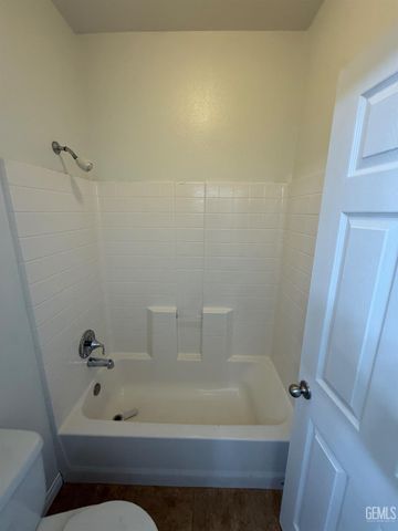 11927 Blanket Flower Drive, Bakersfield, CA 93311