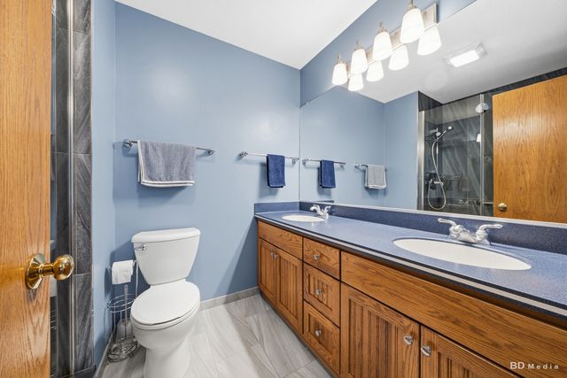 2320 Alder Court, Aurora, IL 60504