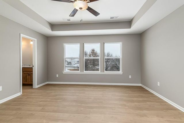 1530 N 157th Lane, Basehor, KS 66007