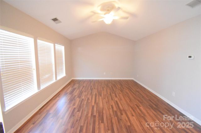 6827 Braddock Lane, Charlotte, NC 28277