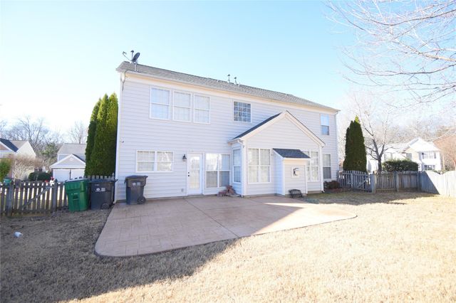 6827 Braddock Lane, Charlotte, NC 28277