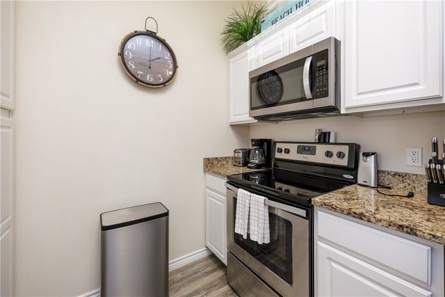 14910 Village Beach Dr, Corpus Christi, TX 78418