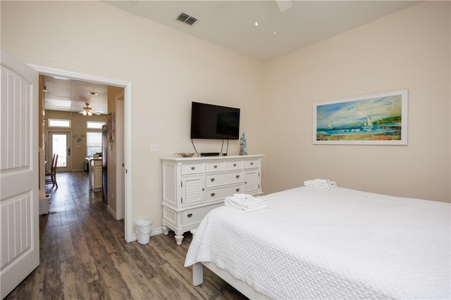 14910 Village Beach Dr, Corpus Christi, TX 78418