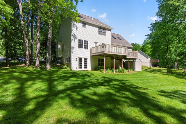 2073 Elwood Boulevard, Spring Arbor, MI 49283
