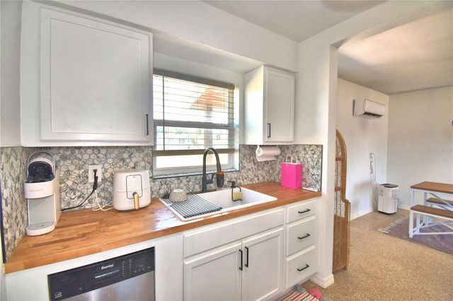 140 E THELMA STREET, Lake Alfred, FL 33850