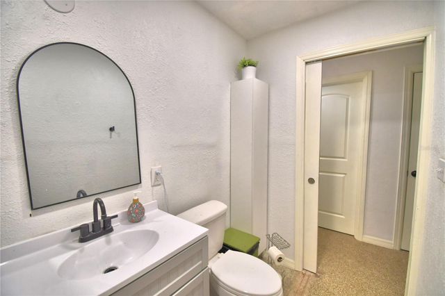 140 E THELMA STREET, Lake Alfred, FL 33850